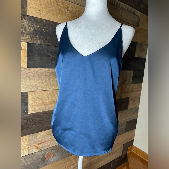 Banana Republic Navy Satin Adjustable Straps Camisole, Size Medium - Picture 1 of 7